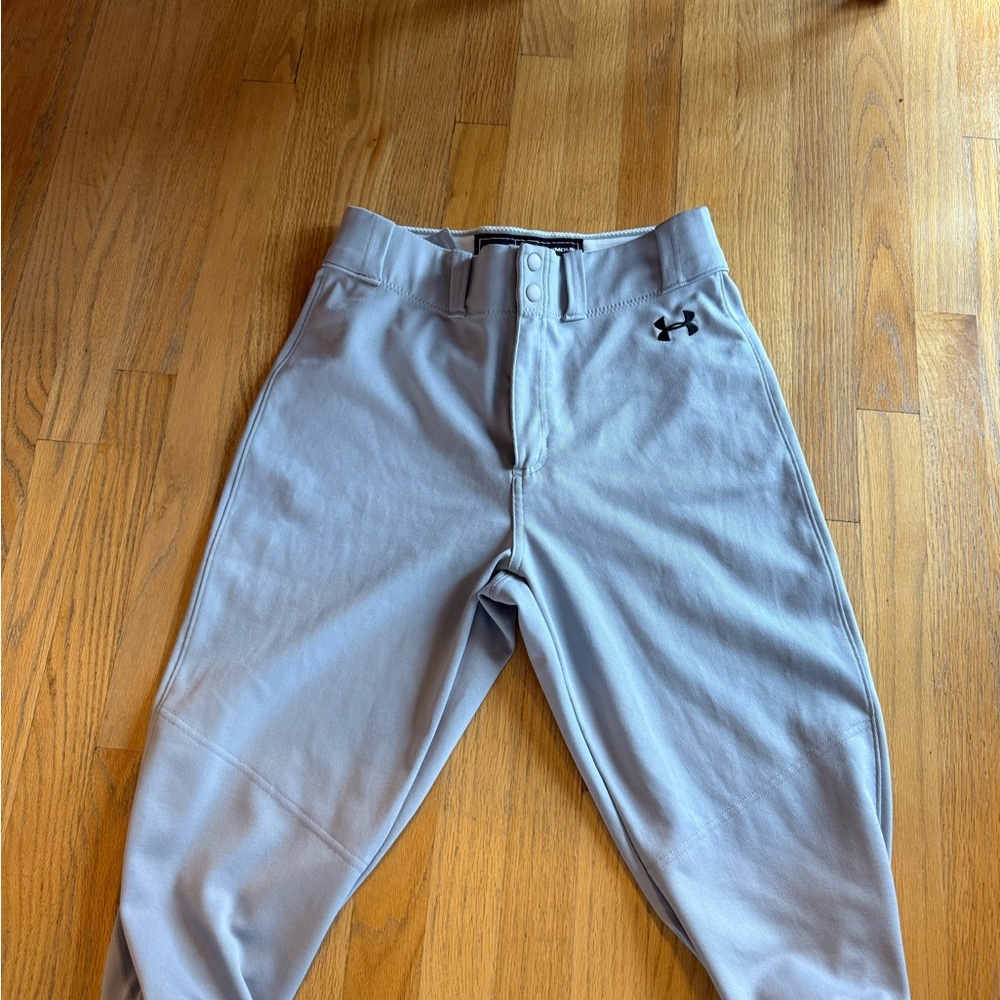 Under Armour Men's Light Gray Baseball Knickers